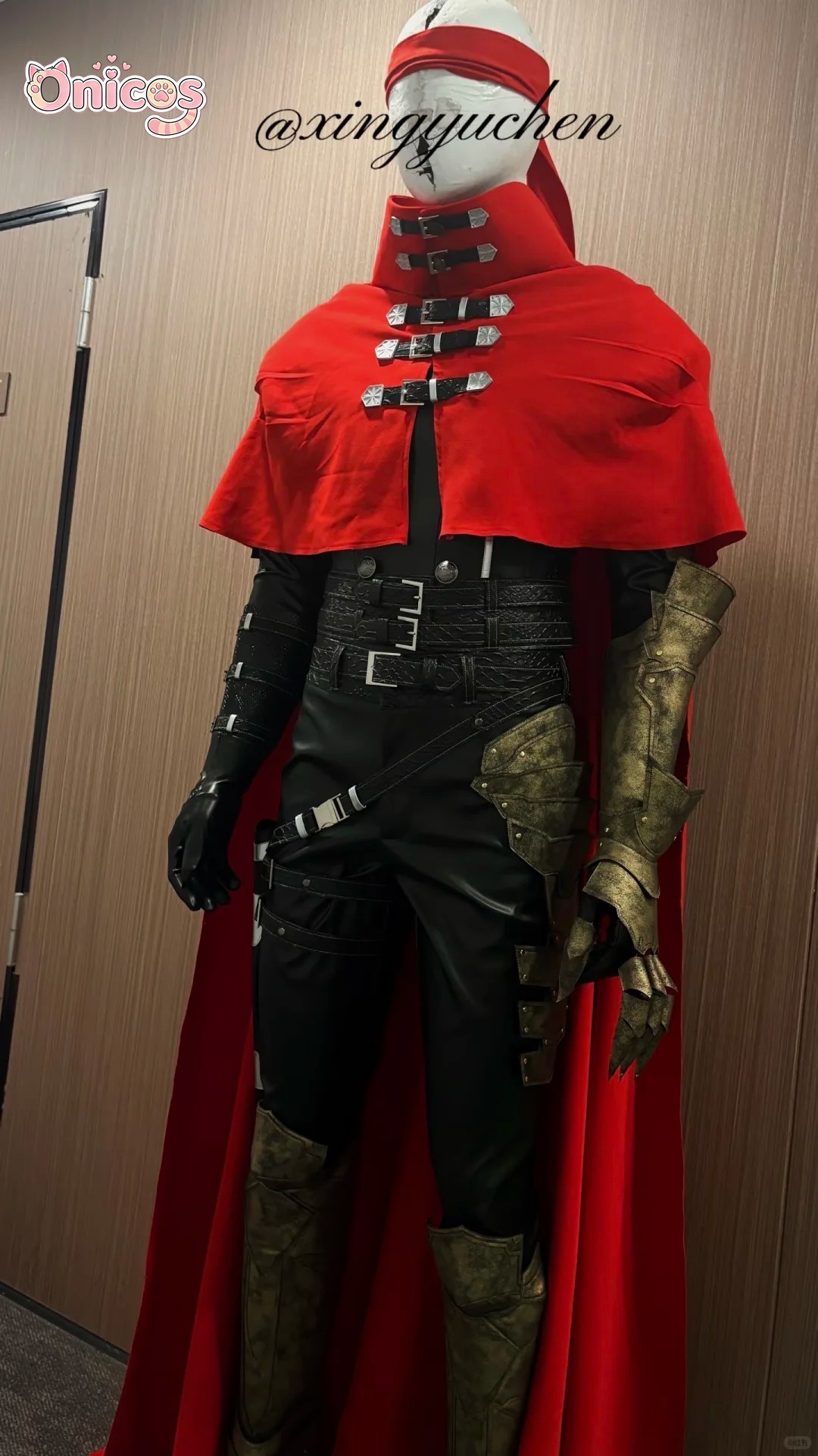 Final Fantasy 7 Vincent Valent - Anime Cosplay Dress For Men recensione e prezzo