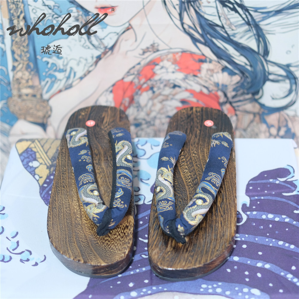 Pantofole zoccoli in legno da  - Anime Cosplay Thick recensione e prezzo